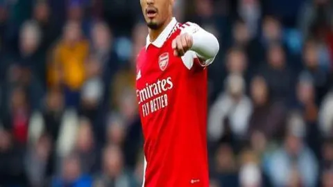 自罗西之后，意甲赛场上首位单赛季达成16球佳绩的紫百合本土球星是小基恩。